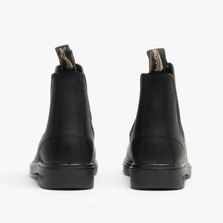 Blundstone 063 Unisex Leather Chelsea Boots Black 063 - 3 | STB.co.uk