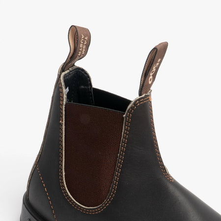 Blundstone 500 Unisex Leather Classic Chelsea Boots Stout Brown 500 - 10 | STB.co.uk