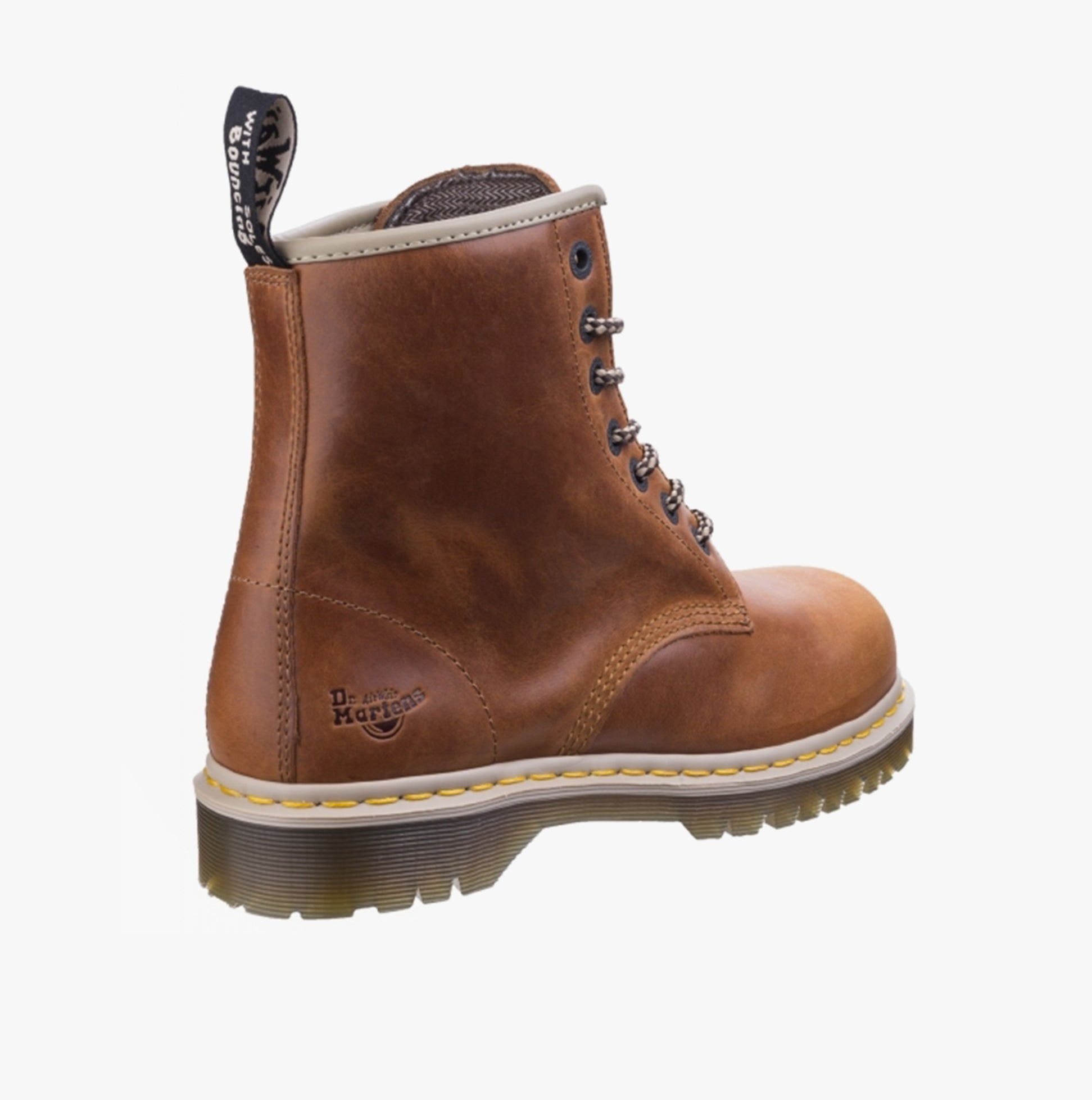 Dr martens clearance riverton sb