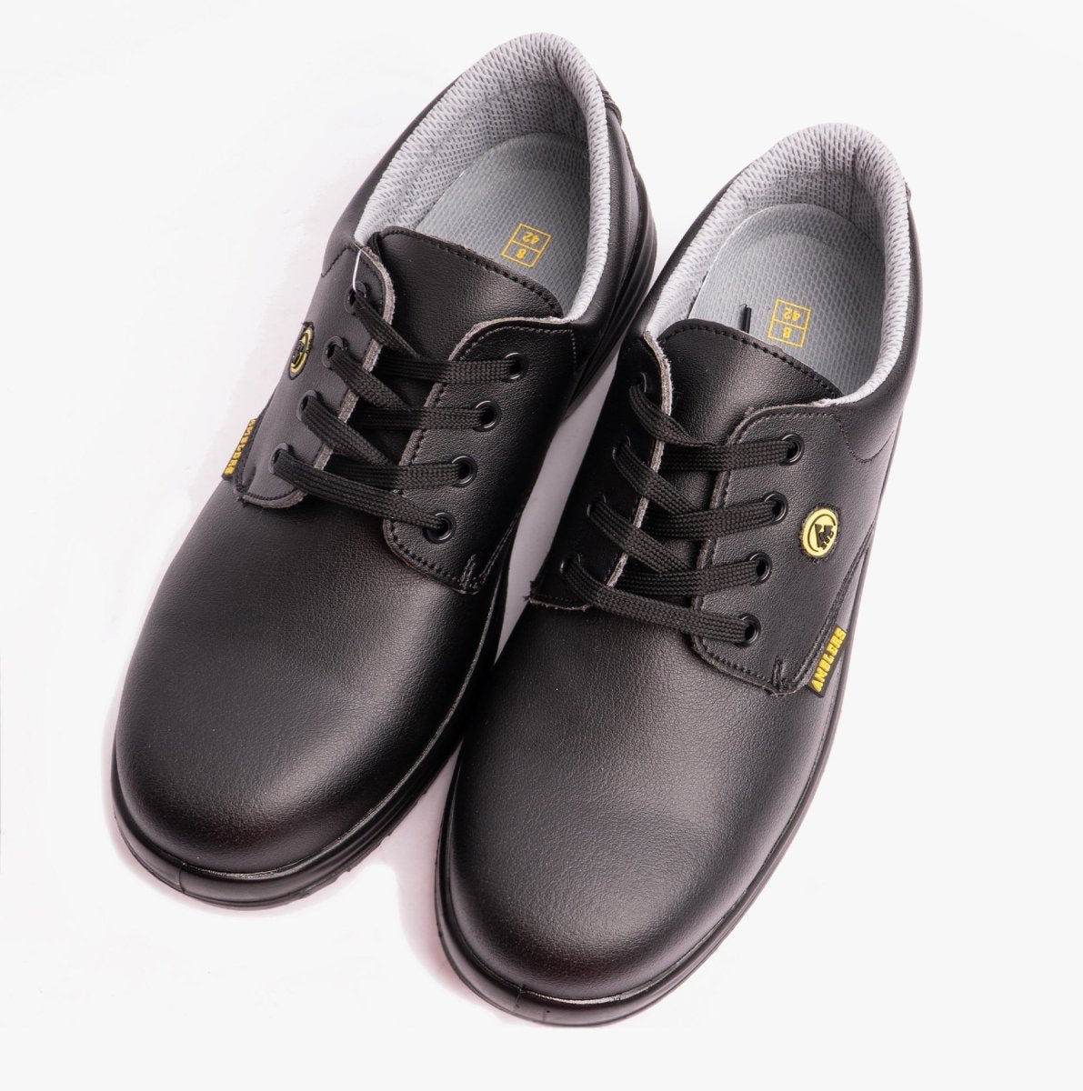 Amblers Safety FS662 Unisex Safety Shoes Black 20438 - 32281 - 01 | STB.co.uk